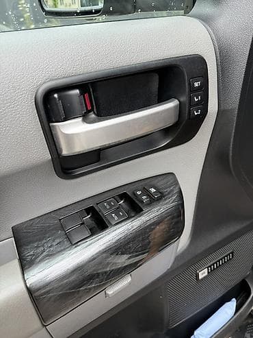 тойта секвоя: Toyota Sequoia: 2008 г., 5.7 л, Автомат, Газ, Внедорожник — 9