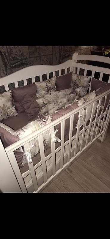 деревянный: Детская односпальная кровать, Б/у, Для девочки, Для мальчика, С бортиком, Дерево, Самовывоз — 2