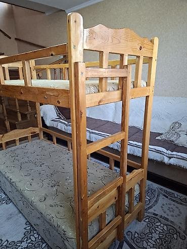 подушка из синтепона: Двухъярусная кровать из натурального дерева. - Материал: массив — 3