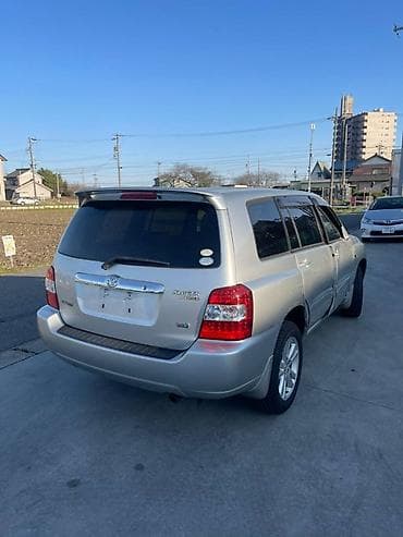 kluger: Бампер Toyota, Оригинал — 2