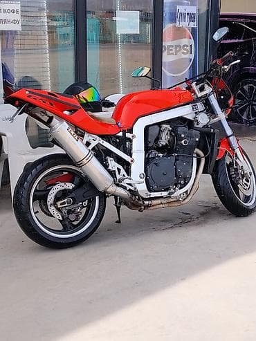 Мотоциклы: Suzuki GsxR 750 переделан в street fighter,в хорошем — 1