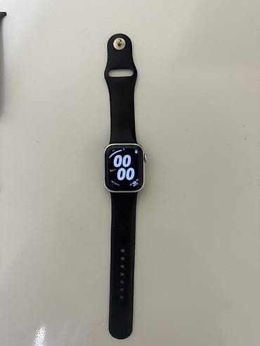 Apple Watch Series 8, серые — в хорошем состоянии, носились аккуратно