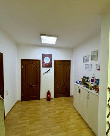 мойка для кафе: Сдаю Офис, 160 м², В жилом комплексе, С оборудованием — 2