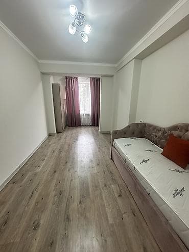 red centr: 3 комнаты, 77 м², Элитка, 3 этаж, Косметический ремонт — 3
