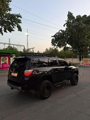 Toyota 4Runner: 2021 г., 4 л, Внедорожник — 2