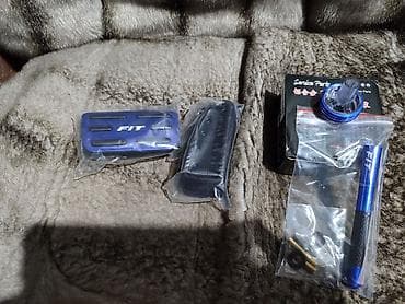 fit 2004: Набор аксессуаров для тюнинга автомобиля Honda Fit (с логотипом FIT) — 3