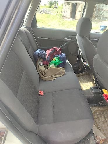 Ford Focus: 2002 г., 1.8 л, Механика, Универсал