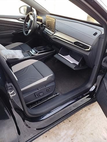 eagle eyes: Volkswagen ID.4: 2026 г., Электромобиль, Кроссовер — 5