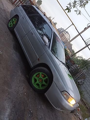 легаси машина: Subaru Legacy: 1996 г., 2 л, Механика, Бензин, Универсал — 9