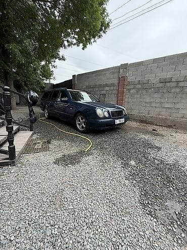 замок мерс 210: Mercedes-Benz E-Class: 1998 г., 2 л, Автомат, Бензин, Универсал — 1