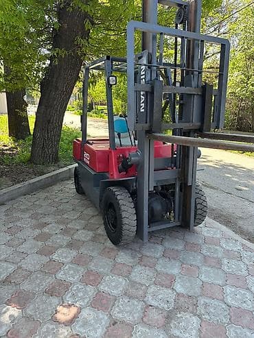 Транспорт: Жүктөгүч, Nissan, Айры — 4