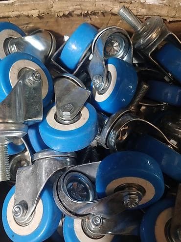 Үй жана бакча: Эмерек үчүн дөңгөлөкчөлөр, Башка түрү — 1