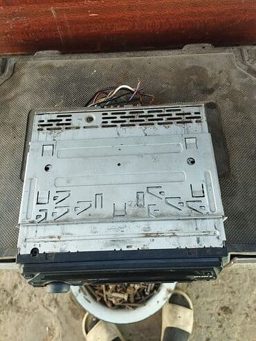 сколько стоит усилитель для колонок: Генератор Mercedes-Benz 1991 г. — 8