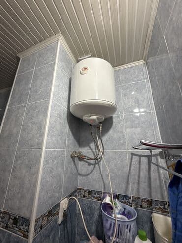 электрическая орешница: Накопительный водонагреватель Объем бака: 50 л, Ariston, Электрический, Регулятор температуры, Б/у — 2