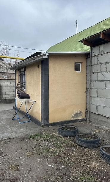 Продажа домов: Дом с участком Продаю участок с времянкой Адрес маевка. Участок 1.65 — 7