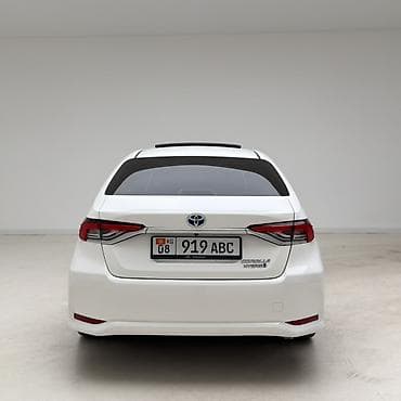 sprinter 2 9: Toyota Corolla: 2019 г., 1.8 л, Автомат, Гибрид, Седан — 7