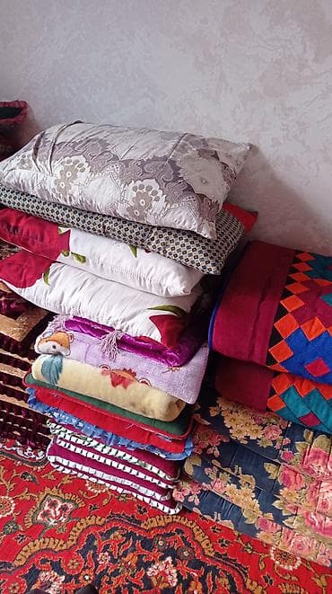 светящиеся плед: Комплект домашних текстильных изделий для сна и отдыха. В набор — 1