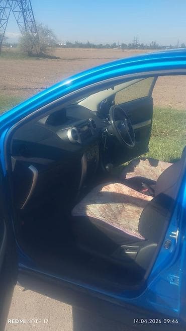 corolla levin: Toyota Ist: 2003 г., 1.3 л, Автомат, Бензин, Хэтчбэк — 2