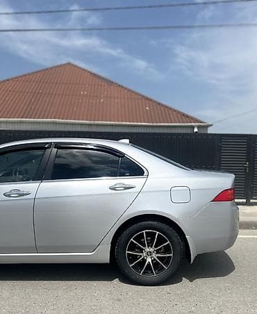 Транспорт: Honda Accord: 2004 г., 2 л, Автомат, Бензин, Седан — 4