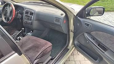 только обмен авто: Toyota Avensis: 2000 г., 1.8 л, Механика, Бензин, Универсал — 6
