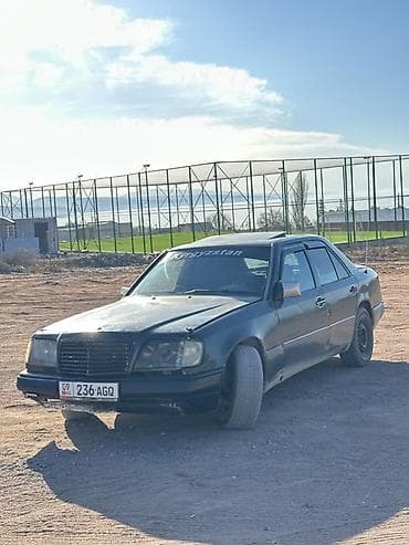 Mercedes-Benz W124: 1991 г., Седан — 1
