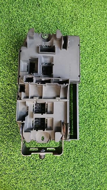 bew e34: Блок предохранителей Е70 е71 9 145 —-115 Год 2008 В отличном — 4