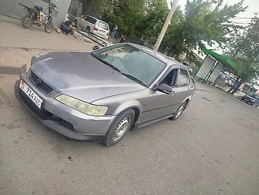 Honda Accord: 2002 г., 2 л, Автомат, Бензин, Седан