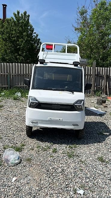 тележка с электроприводом: Компактный электрический самосвал (мини-грузовик) с поднимающимся — 2