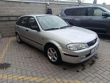 Mazda 323: 2000 г., 1.5 л, Механика, Бензин, Хэтчбэк