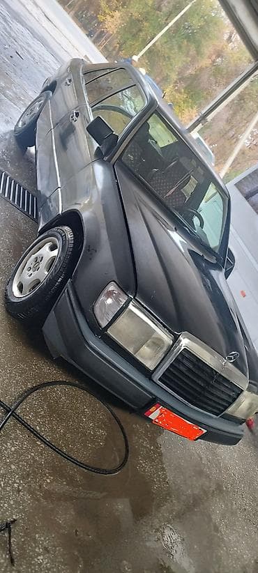 бампер на мерс 124: Mercedes-Benz W124: 1991 г., 2.3 л, Механика, Бензин, Седан — 2