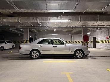 Продажа авто: Mercedes-Benz E-Class: 1999 г., 3.2 л, Автомат, Бензин, Седан — 9