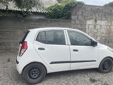 Унаа: Hyundai i10: 2009 г., 1.1 л, Кол менен иштөөчү, Бензин, Хетчбек — 1