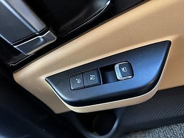 Kia Carnival: 2022 г., 2.2 л, Автомат, Дизель, Минивэн — 10