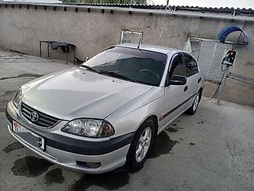 spark 2012: Toyota Avensis: 2002 г., 1.8 л, Механика, Бензин, Седан — 1