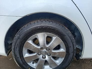 растрочка машина: Toyota Caldina: 2004 г., 2 л, Автомат, Бензин, Универсал — 1