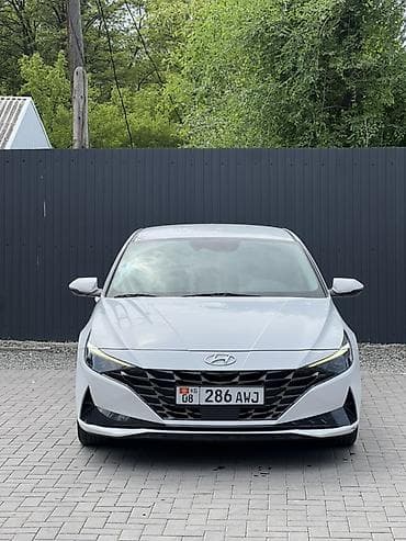 Hyundai Avante: 2021 г., 1.6 л, Автомат, Бензин, Седан