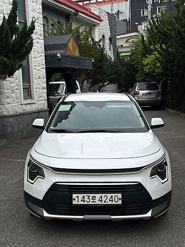 zero x neo: Kia Niro: 2022 г., 1.6 л, Автомат, Гибрид — 3