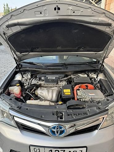 rav4 2014: Toyota Camry: 2014 г., 2.5 л, Автомат, Гибрид, Седан — 9