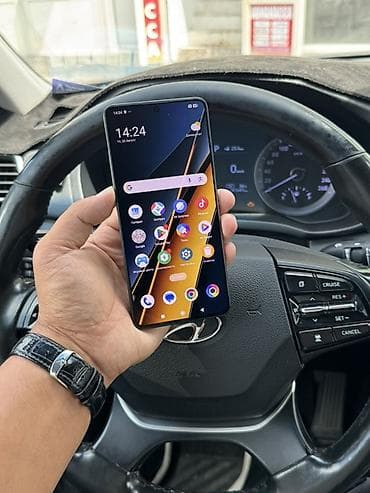 aphone 12: Poco X6 Pro, Б/у, 512 ГБ, цвет - Черный, 2 SIM — 2