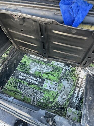 опель астра н: Volkswagen Passat: 1990 г., 1.8 л, Универсал — 11