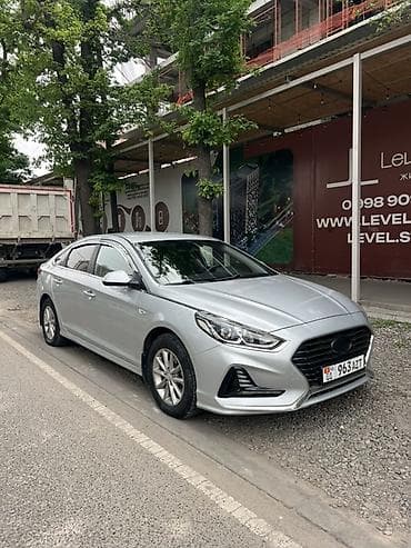 Hyundai Sonata: 2017 г., 2 л, Автомат, Газ, Седан