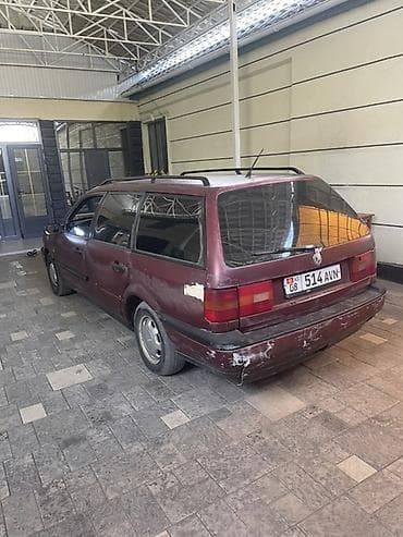 Volkswagen Passat Variant: 1994 г., 1.8 л, Кол менен иштөөчү, Бензин, Универсал — 6