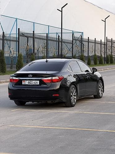 lexus es: Lexus ES: 2014 г., 2.5 л, Вариатор, Гибрид, Седан — 4