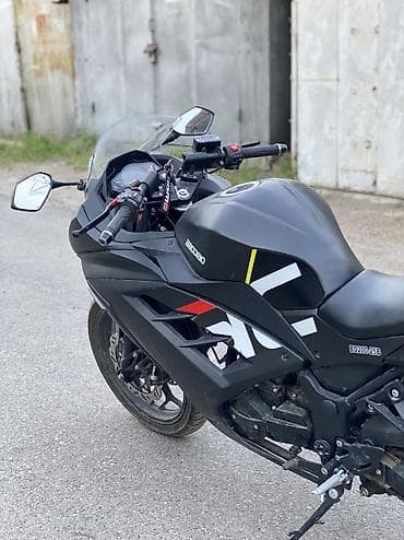 Мототехника: Спортбайк Kawasaki, 400 куб. см, Бензин, Чоңдор үчүн, Жаңы, Бөлүп төлөө менен — 10