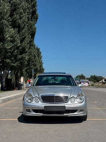 Mercedes-Benz E-Class: 2003 г., 5 л, Автомат, Бензин, Седан