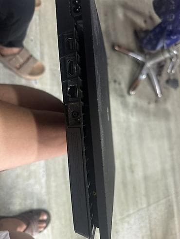 игровой моноблок: Sony PlayStation 4 Slim (чёрная) - Оригинальная игровая консоль PS4 — 2