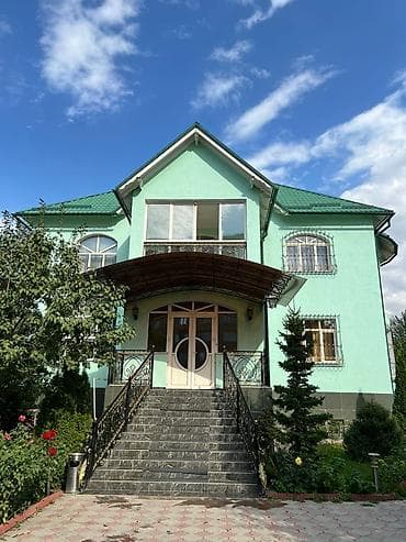 mega hous: 400 м², 10 комнат, Балкон застеклен, Бронированные двери, Забор, огорожен — 1