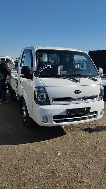 lada priora: Легкий грузовик, Kia, Стандарт — 1