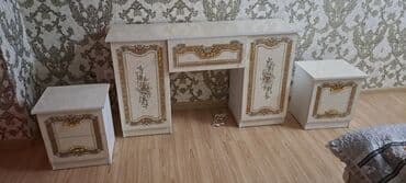 кровать новые: Продаю 2х спальную кровать 2х1,8 две тумбочки прикроватные зеркала — 4