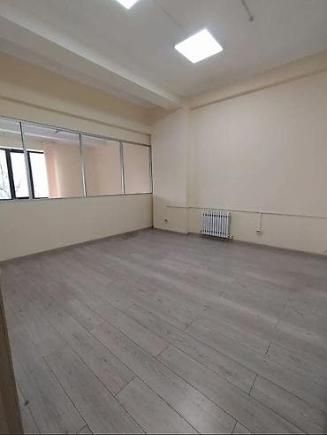дом с мебелью: Аренда офисов, 275 м², В жилом комплексе, 1 линия, С отдельной кухней, С отдельным входом — 9